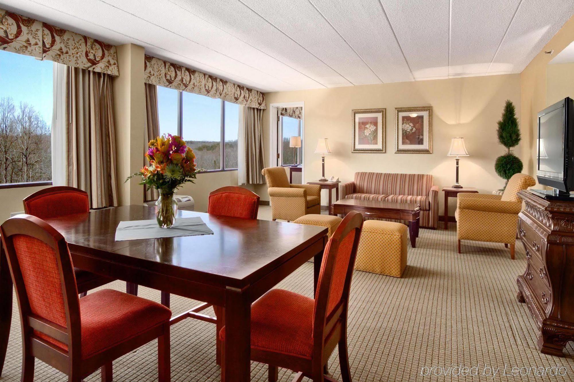 ดับเบิลทรี บาย ฮิลตัน ชาร์ลอตวิลล์ Hotel ชาร์ลอตต์สวิลล์ ห้อง รูปภาพ