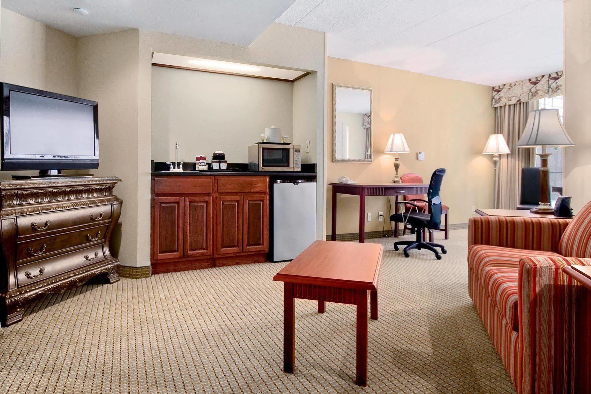 ดับเบิลทรี บาย ฮิลตัน ชาร์ลอตวิลล์ Hotel ชาร์ลอตต์สวิลล์ ห้อง รูปภาพ